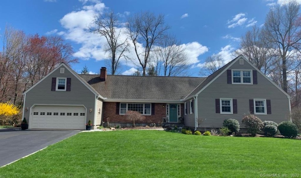 Beautiful, landscaped property on private, cul de 