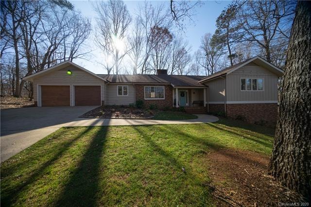 2610 Eastbrook Ln, Statesville, NC 28625 - photo 1