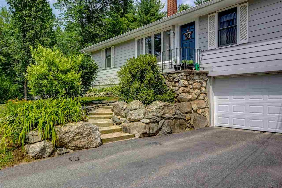 36 Whitehall Terrace, Hooksett, NH 03106 - photo 1