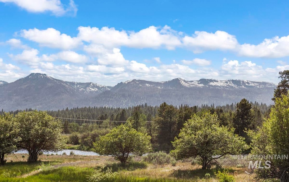 For Sale $160,000 • Co-Listing Agent