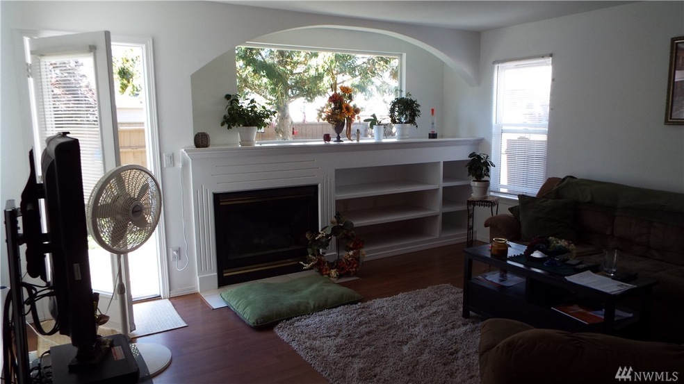 11412 8th Ave W unit 2, Everett, WA 98204 - photo 1