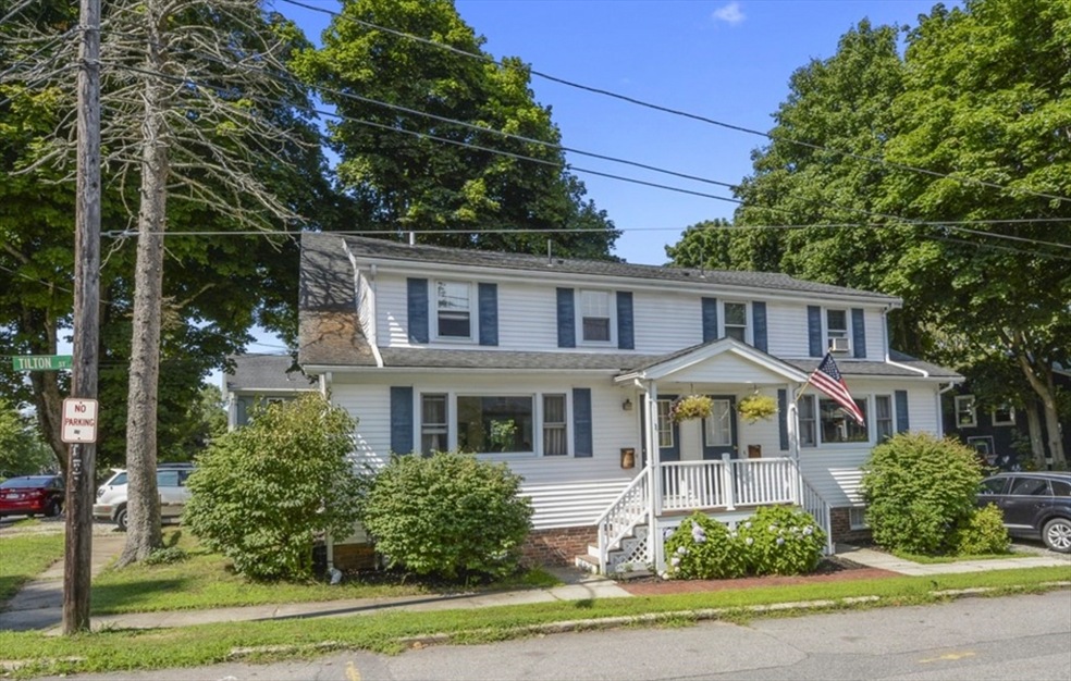 1 Tilton St unit A, Newburyport, MA 01950 - photo 1