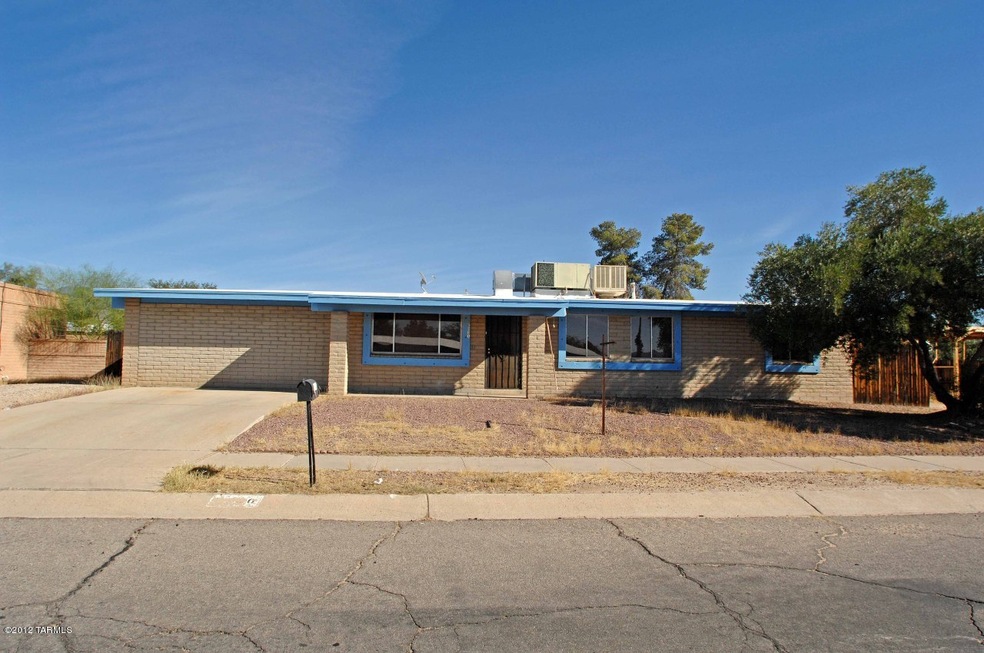 5780 N Mona Lisa Rd, Tucson, AZ 85741 - photo 1