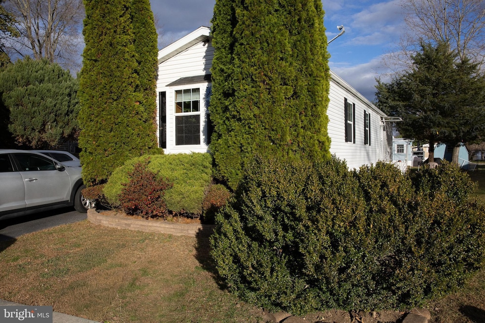 1976 N East Ave unit 98, Vineland, NJ 08360 - photo 1