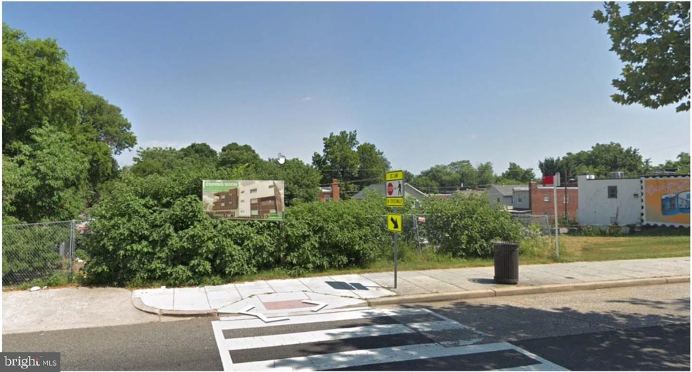 4726 Sheriff Rd NE, Washington, DC 20019 - photo 1
