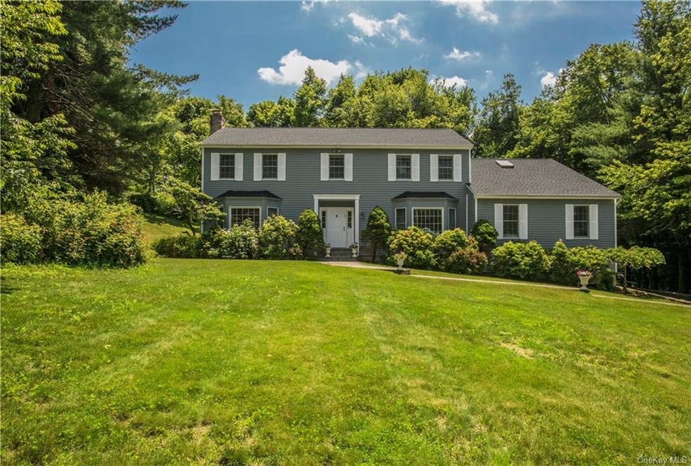 7 Northview Ct, Pleasantville, NY 10570 - photo 1