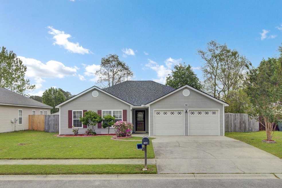 1302 Camden Crossing