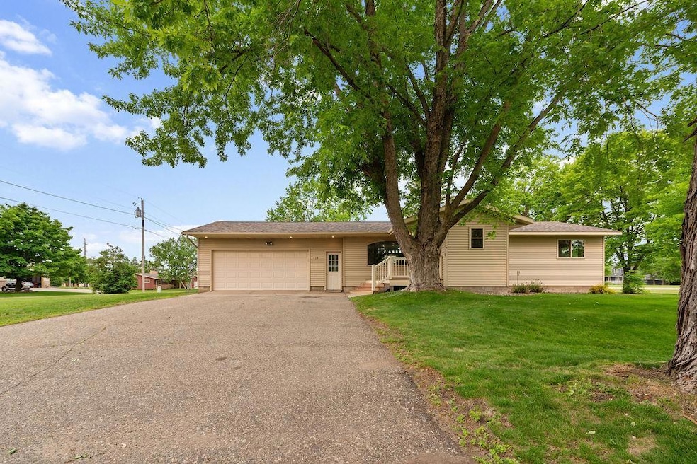 For Sale $299,500 • Co-Listing Agent