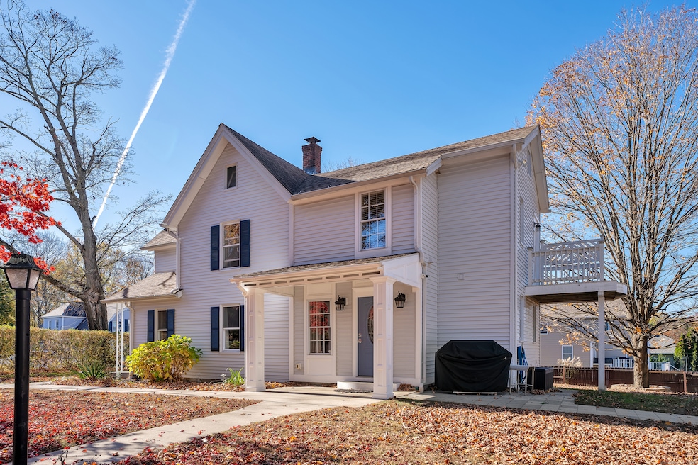 Sold $400,000 • Co-Listing Agent