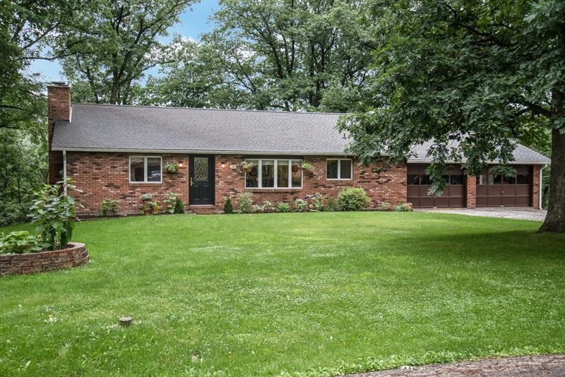 Welcome to 108 Hilltop Ct located minutes from Cra