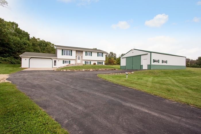 5556 County Road A, Brooklyn, WI 53521 - photo 1