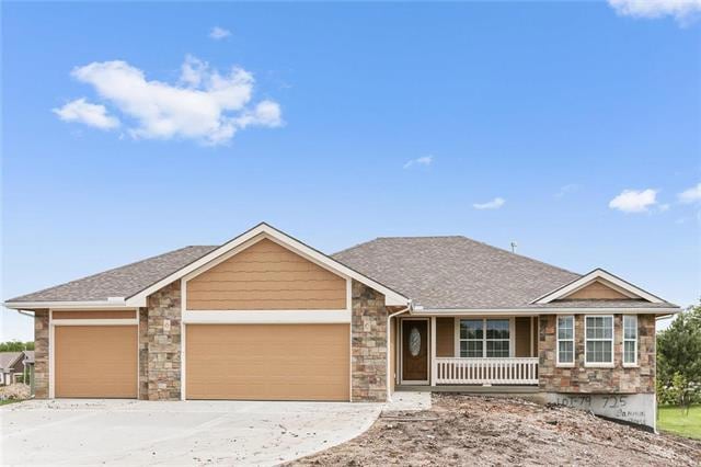 725 Gamma Grass Place, Raymore, MO 64083 - photo 1