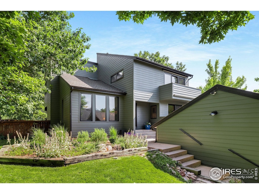 Sold $1,205,000 • Co-Listing Agent