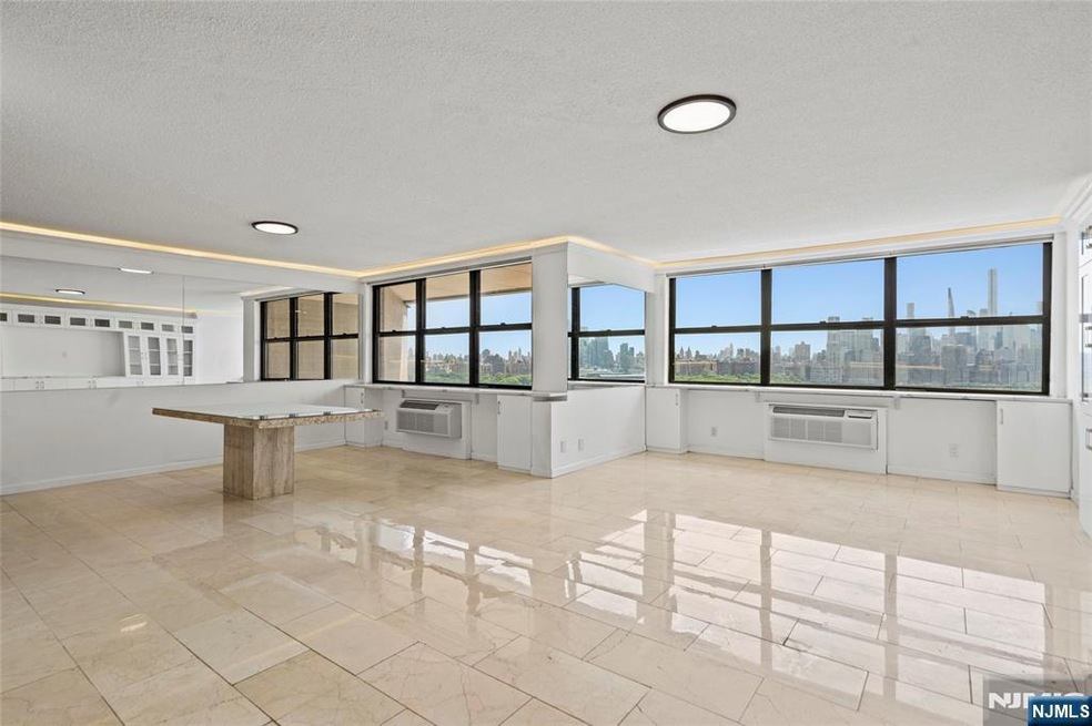 The Galaxy Towers unit 26D, Guttenberg, NJ 07093 - photo 1