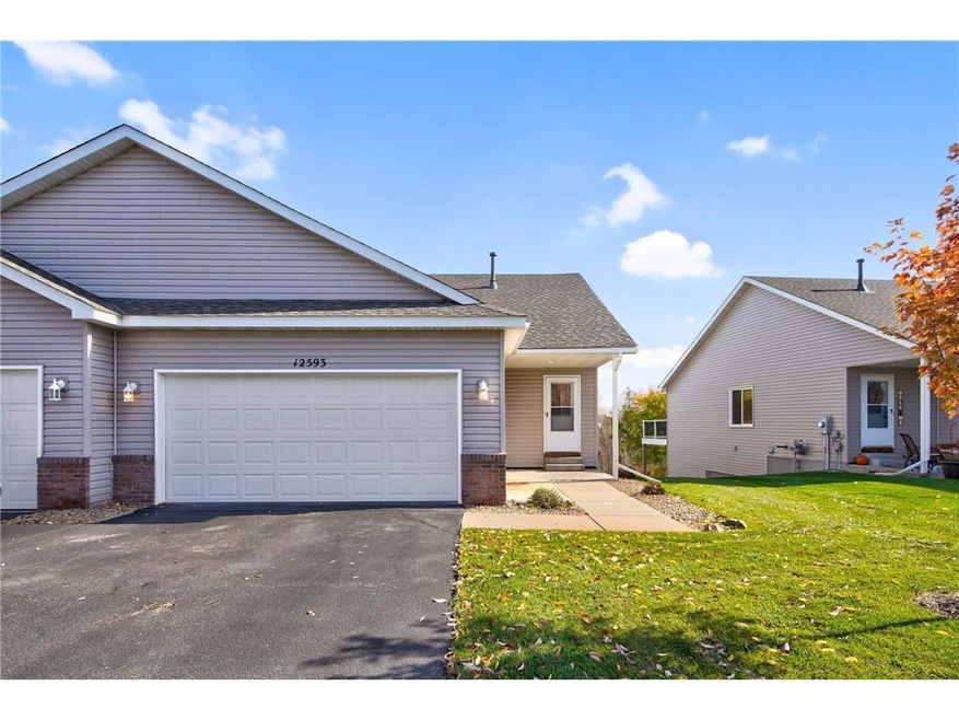1-web-or-mls-12593 Pond View Rd-23