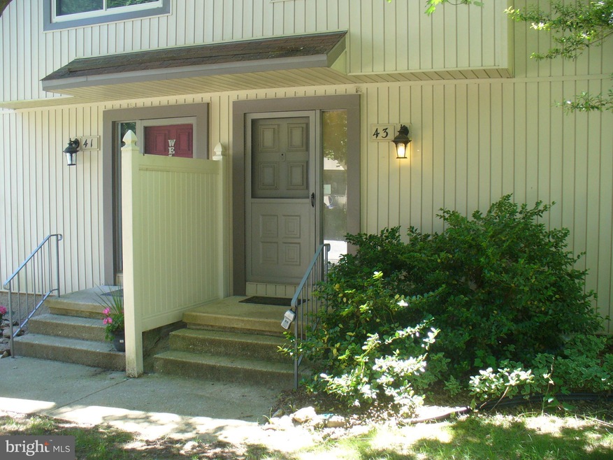 43 Eastford Ct, Parkville, MD 21234 - photo 1