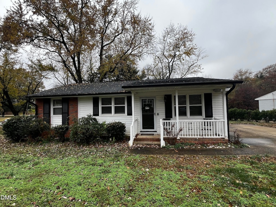 For Rent $1,800/month