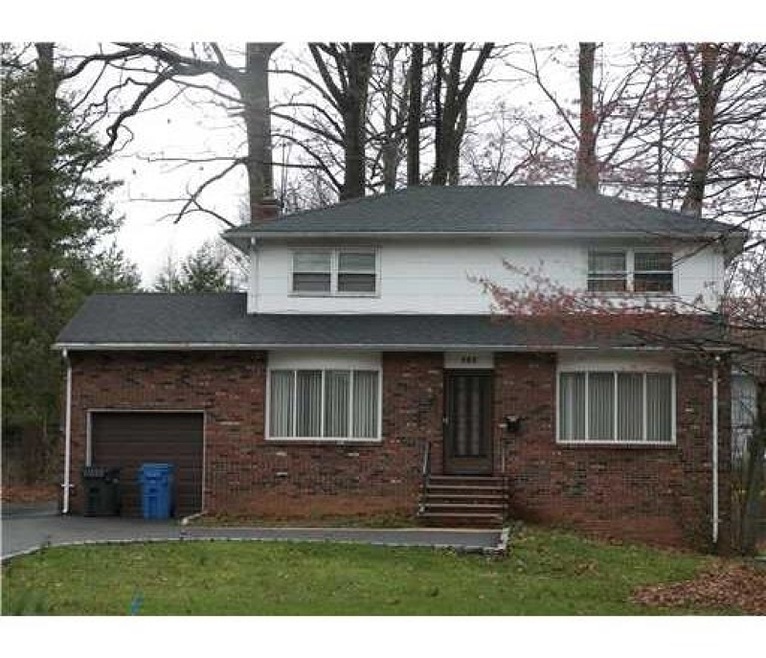 290 Middlesex Ave, Metuchen, NJ 08840 - photo 1