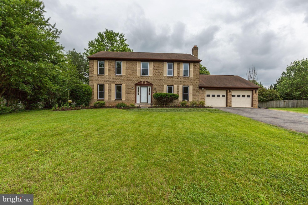 14305 Perrywood Dr, Burtonsville, MD 20866 - photo 1