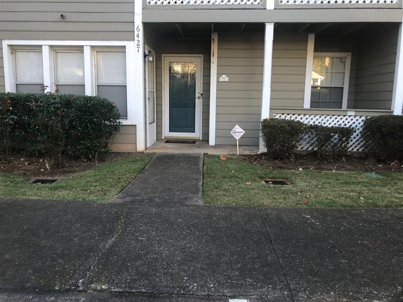 6427 Oakleaf Way, Morrow, GA 30260 - photo 1