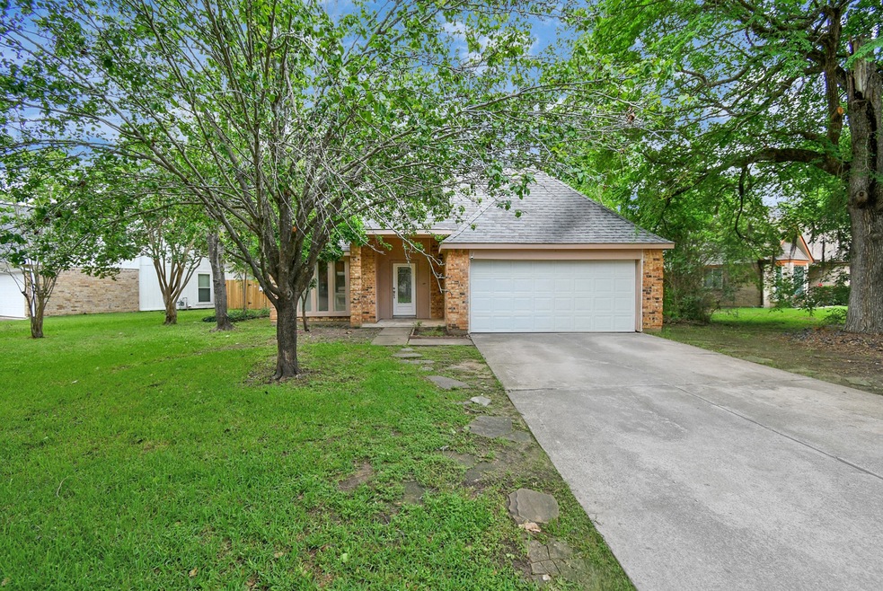 15410 Lago Villa Dr, Tomball, TX 77377 - photo 1