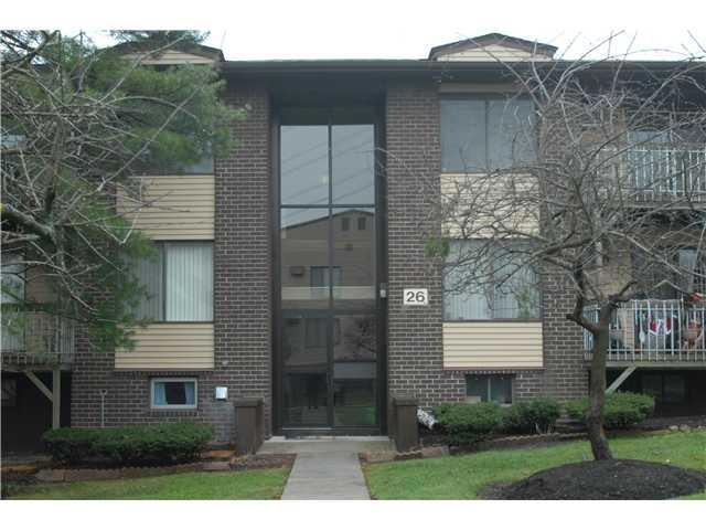 264 Country Club Ln, Pomona, NY 10970 - photo 1