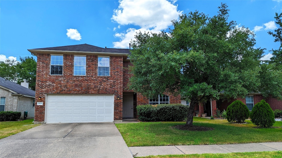 15639 Forest Creek Farms Dr, Cypress, TX 77429 - photo 1