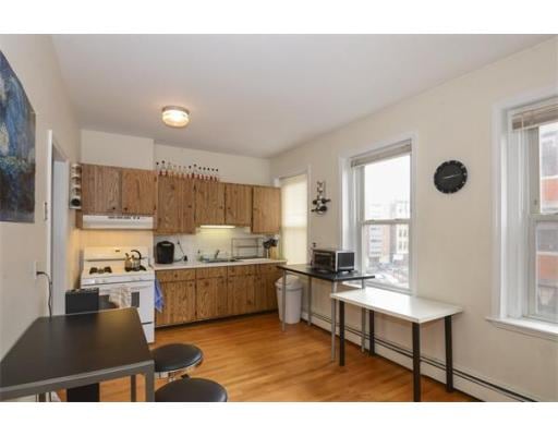 109 Endicott St unit 3, Boston, MA 02113 - photo 1