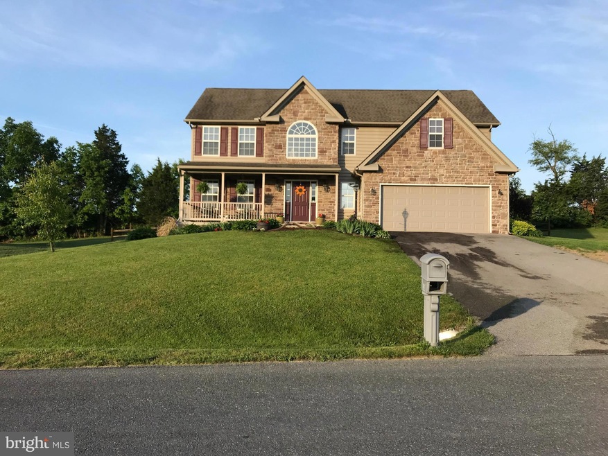 6240 Betteker Ln, Saint Thomas, PA 17252 - photo 1