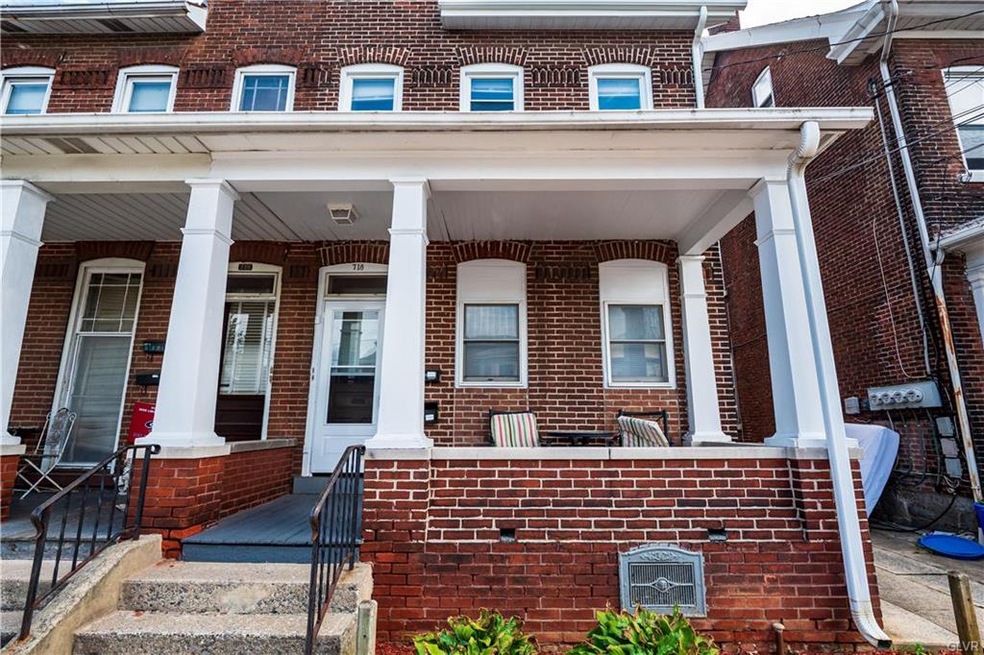 718 Linden St unit 2, Bethlehem, PA 18018 - photo 1