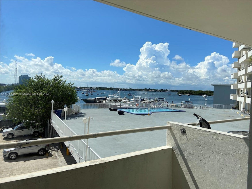 7904 West Dr unit 204, North Bay Village, FL 33141 - photo 1