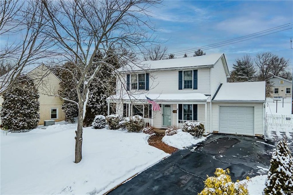 8 Jessica Ln, Sellersville, PA 18960 - photo 1