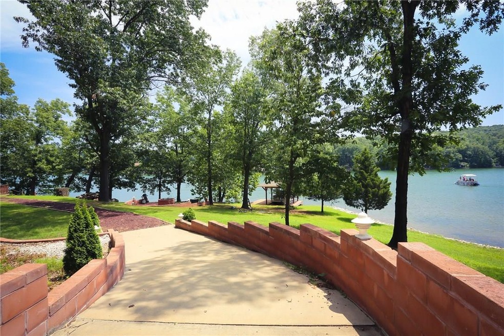 13 Wembly Cir, Bella Vista, AR 72715 - photo 1