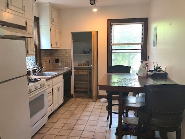 24 Brook St unit 1, Brookline, MA 02445 - photo 1