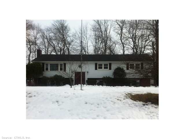 21 Arnold Dr, Bloomfield, CT 06002 - photo 1