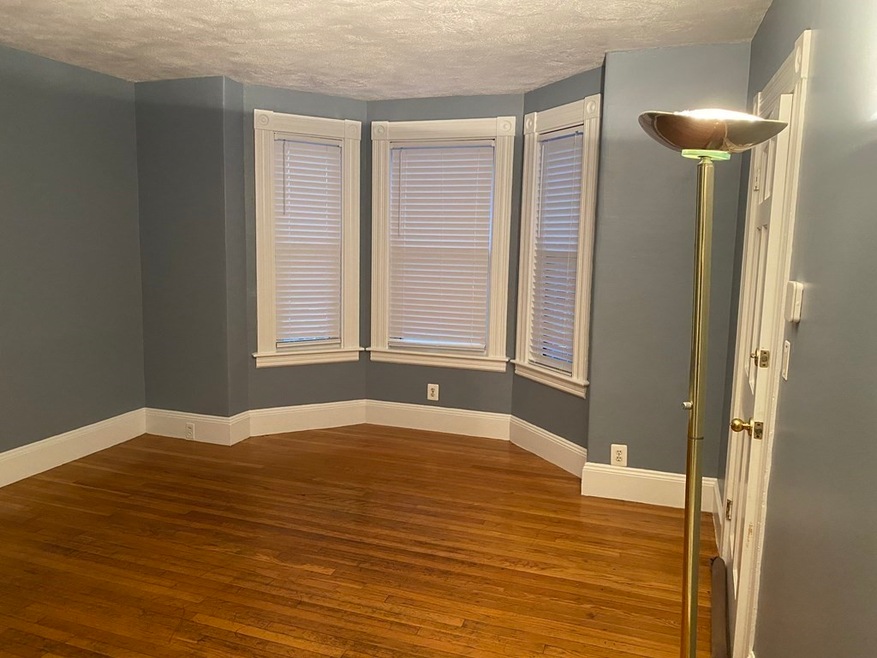 6 Hart St unit 1, Lynn, MA 01905 - photo 1