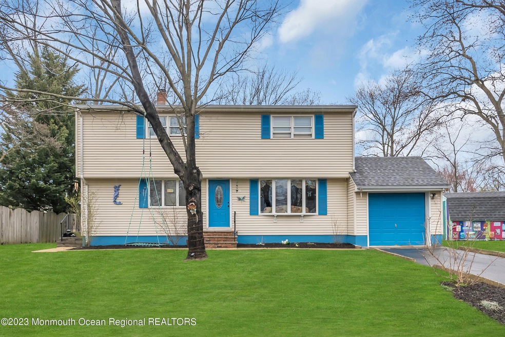 3 Crestview Dr