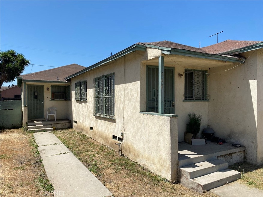 908 W 152nd St, Compton, CA 90220 - photo 1