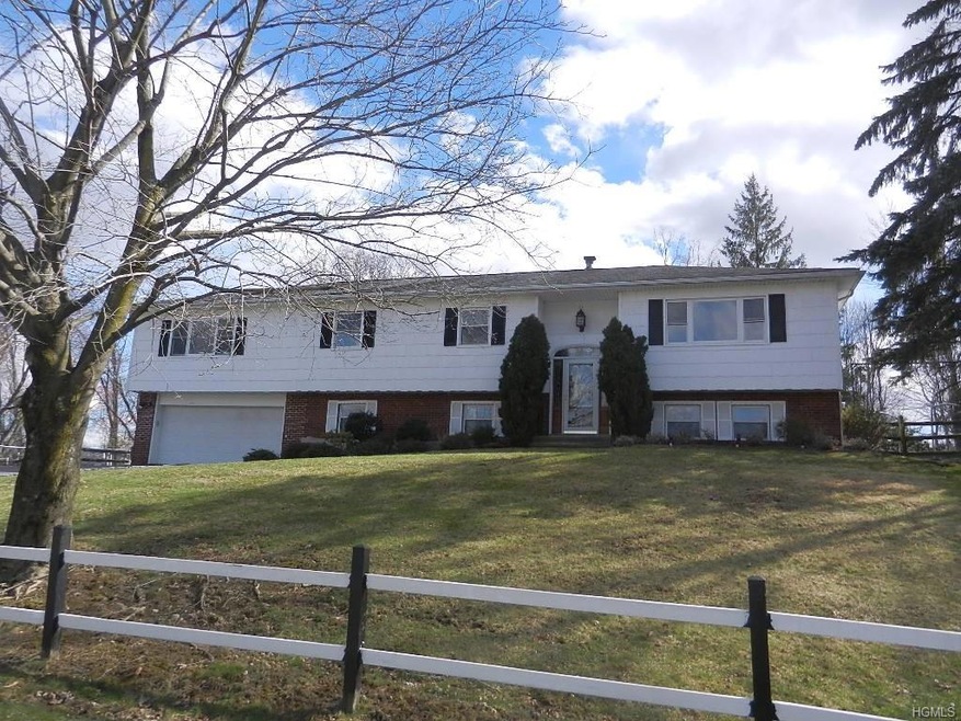 291 London Rd, Yorktown Heights, NY 10598 - photo 1