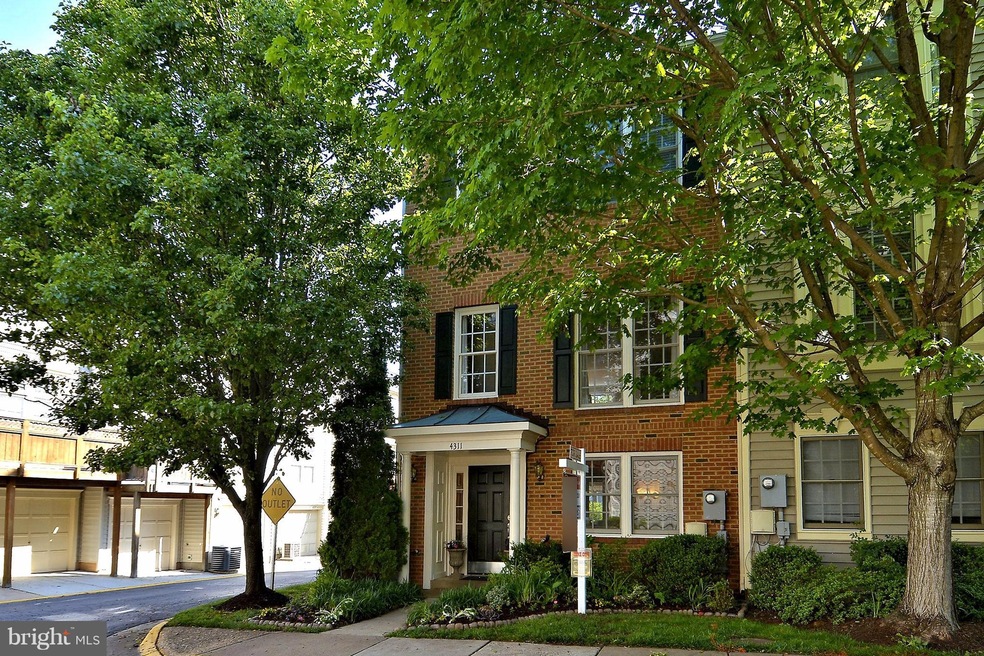 4311 Thomas Brigade Ln, Fairfax, VA 22033 - photo 1