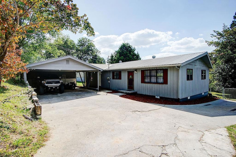 3345 Southward Cir, Tunnel Hill, GA 30755 - photo 1