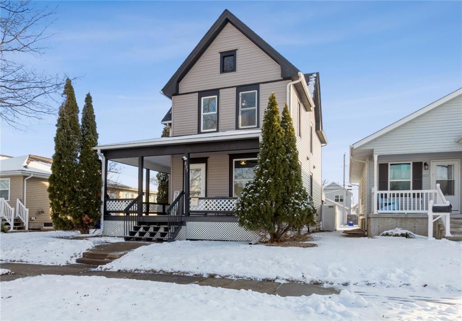 823 G Ave NW, Cedar Rapids, IA 52405 - photo 1