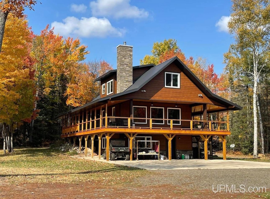 For Sale $739,000
