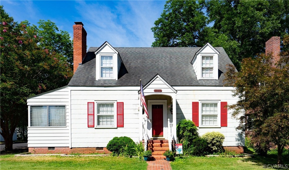 1103 Lee St, West Point, VA 23181 - photo 1