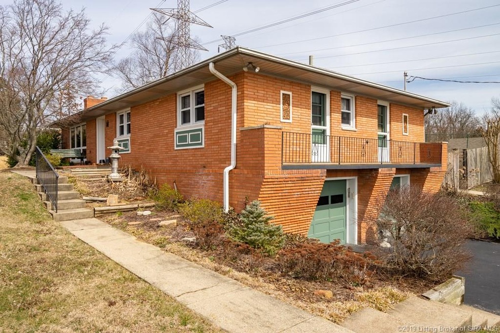 1111 Westwood Ln, New Albany, IN 47150 - photo 1