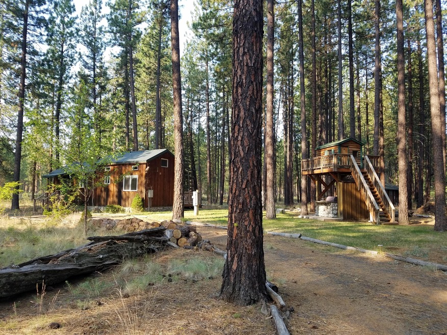 Camp Sherman Cabin Retreat