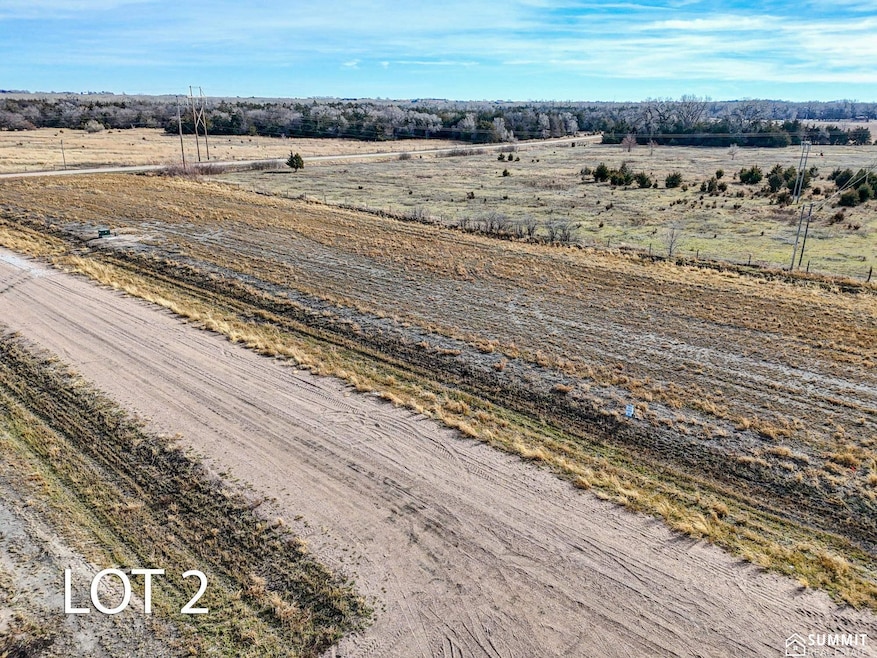 2 Bald Eagle Dr, Chapman, NE 68827 - photo 1
