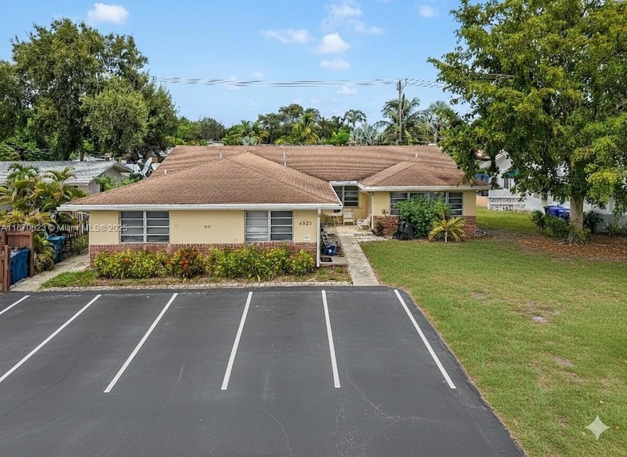 1821 NE 56th St unit 1, Fort Lauderdale, FL 33308 - photo 1