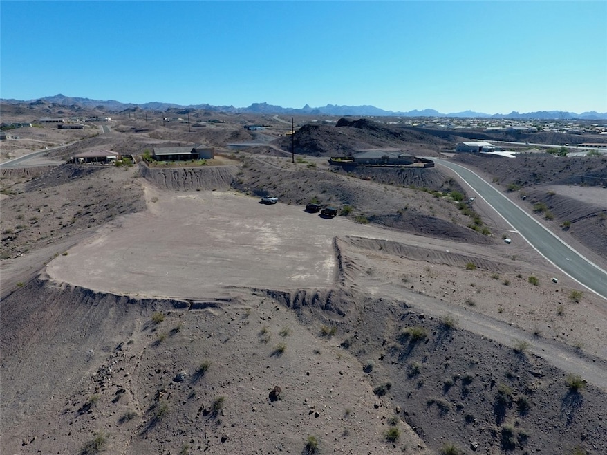 Great elevated DOUBLE LOT! Ready to build your dream estate home?