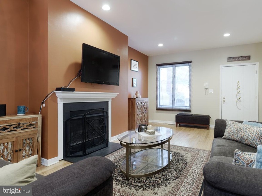 835 S Sharp St, Baltimore, MD 21230 - photo 1